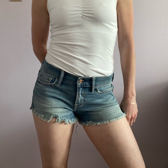 Abercrombie and Fitch Shorts - Picture 5 of 7